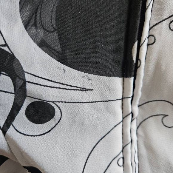 WISHES WISHES WISHES Black & White 60's Retro Inspired Box Pleated Empire Dress - Picture 5 of 5